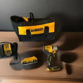 DCF840P2 BLACK DECKER Dewalt Xr Impact Driver Kit #2