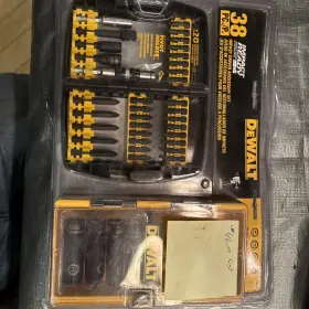 DCD710S2 DEWALT Drill Driver Impact Set Kit