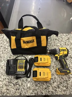 DCD801 DEWALT Xr Ion Drill Driver Batteries Kit