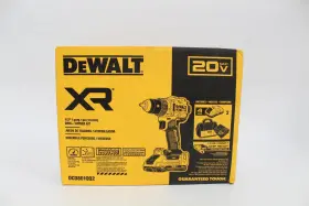 DCD801QQ2 DEWALT Volt Xr Cordless Brushless Drill Driver Kit