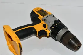 DCD950 DEWALT Cordless Drill Driver Hammer Tool