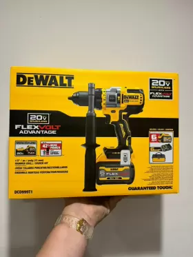 DCD999T1 DEWALT Ion Hammer Drill Driver Kit #2
