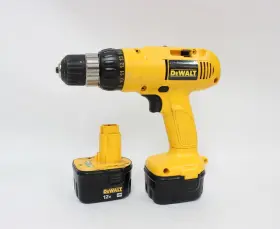 DW953 DEWALT Cluth Cordless Vsr Drill Batteries