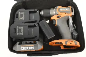 R87012K RIDGID Subcompact Brushless Drill Driver Kit