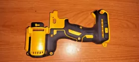 N419324 TOLXH Dewalt Cordless Hammer Drill Clam