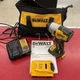 dewalt impact driver dcf840 With/bag/battery/charger