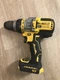 DCD999 DEWALT  20V MAX 1/2" Hammer Drill/Driver FLEXVOLT (PARTS Only) NOT WORKIN
