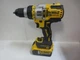 DEWALT DCD999 DRILL WITH 20V 5AH BATTERY