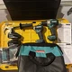 Makita XT288T 18V Brushless Hammer Drill Impact Driver Set w/ 2 5.0 Batteries